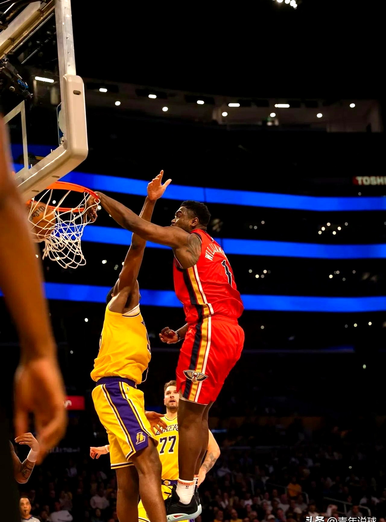 星空官网 -特洛伊之战为了争夺哪个美女